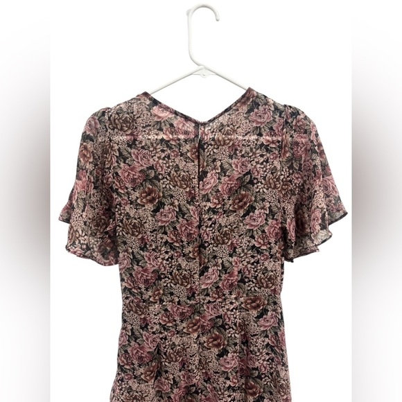Revolve Astr the Label MIRELLA FLORAL MIDI DRESS Assymetrical ruffled slip - Picture 9 of 14